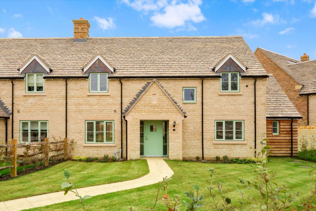 Property photo 1 of 17 Image