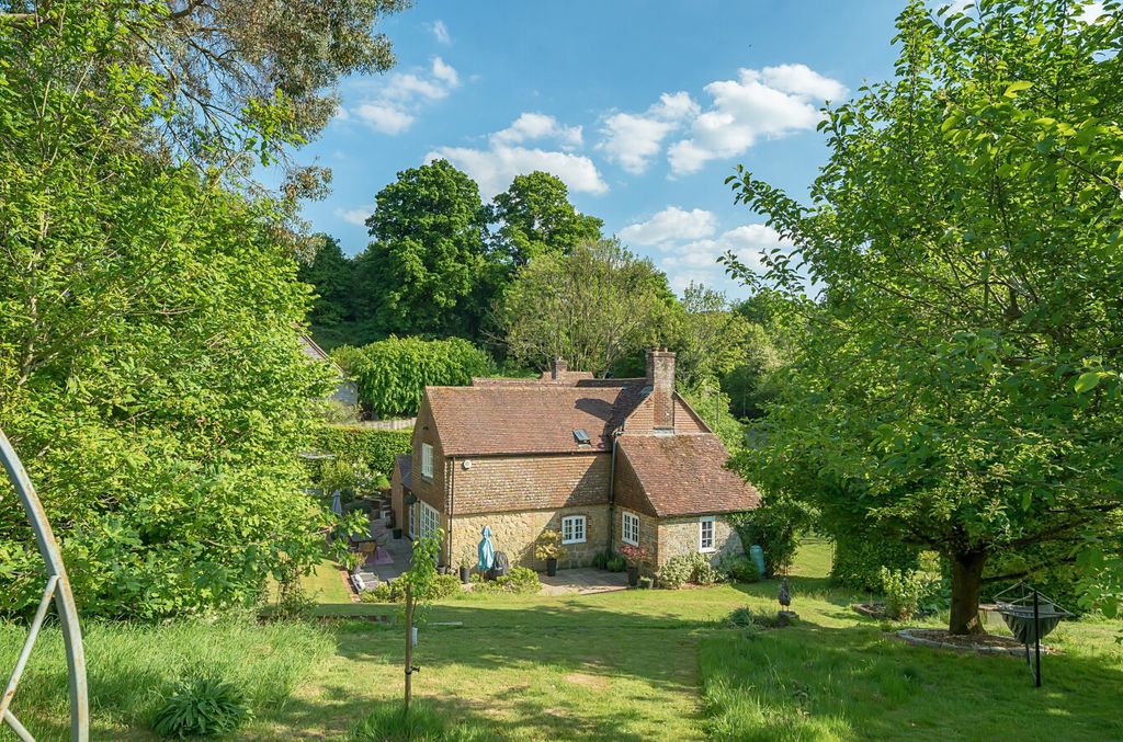 Property photo 1 of 24 1289992-6-6824c59...
