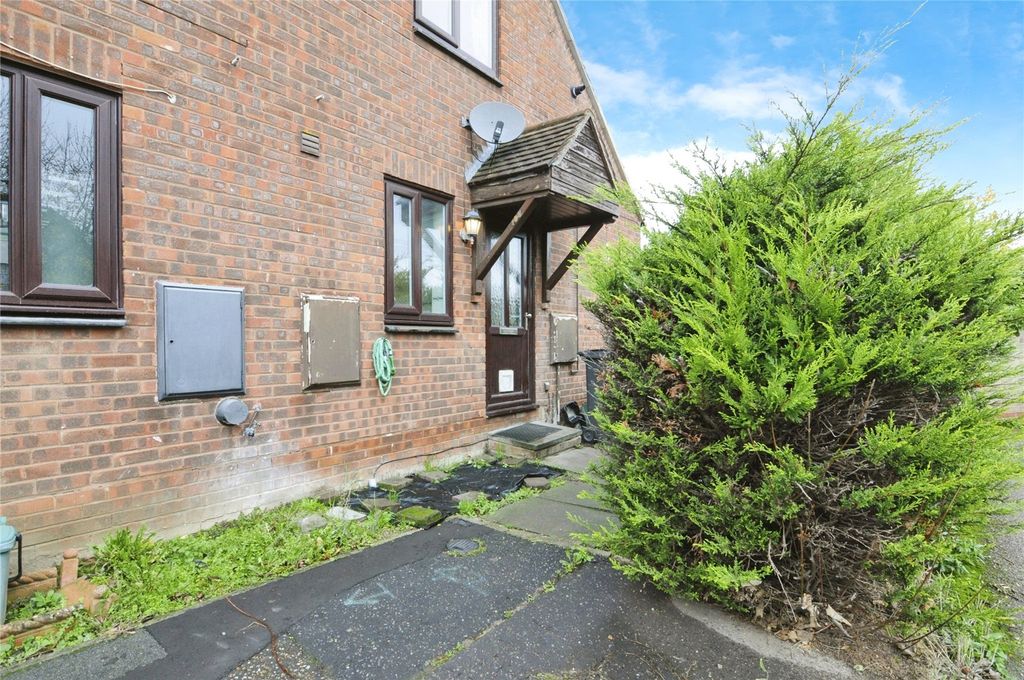 Property photo 1 of 13 Picture No. 08