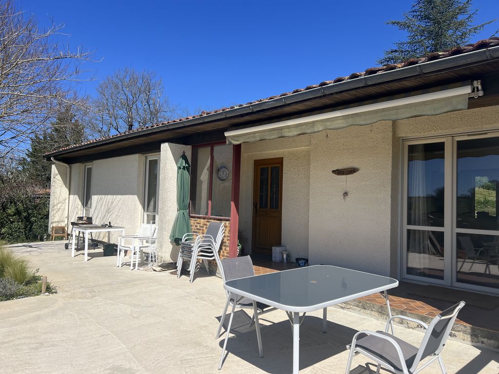 Property photo 3 of 17