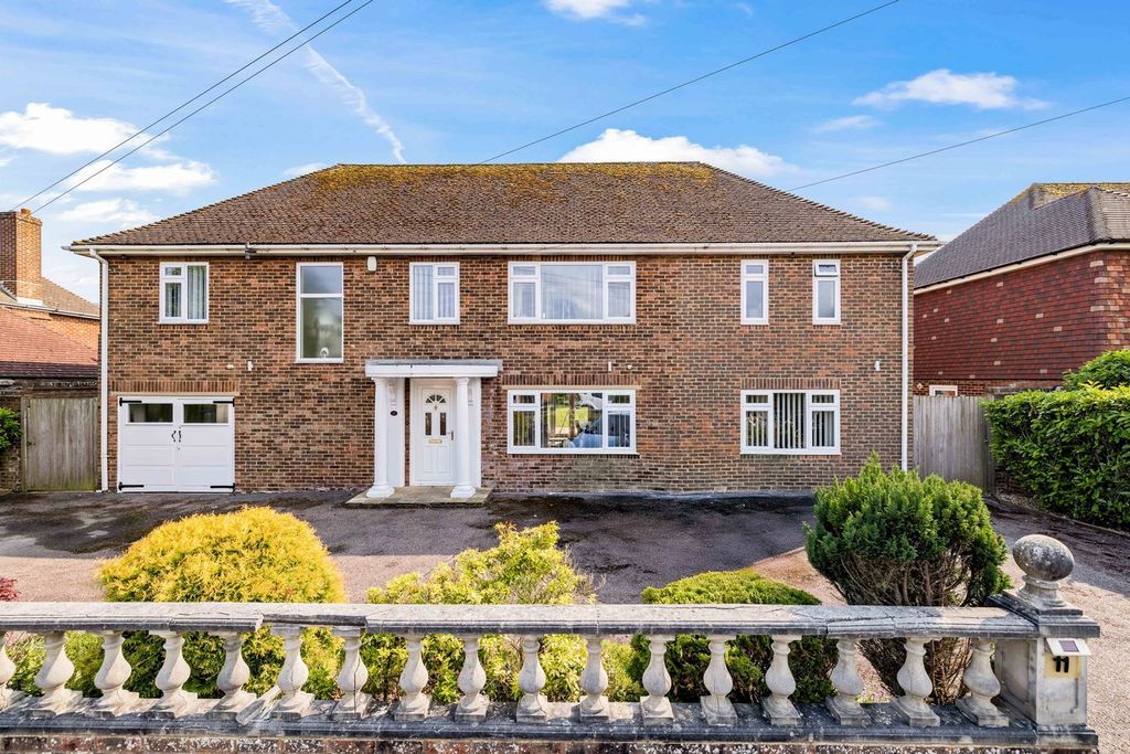Property photo 1 of 22
