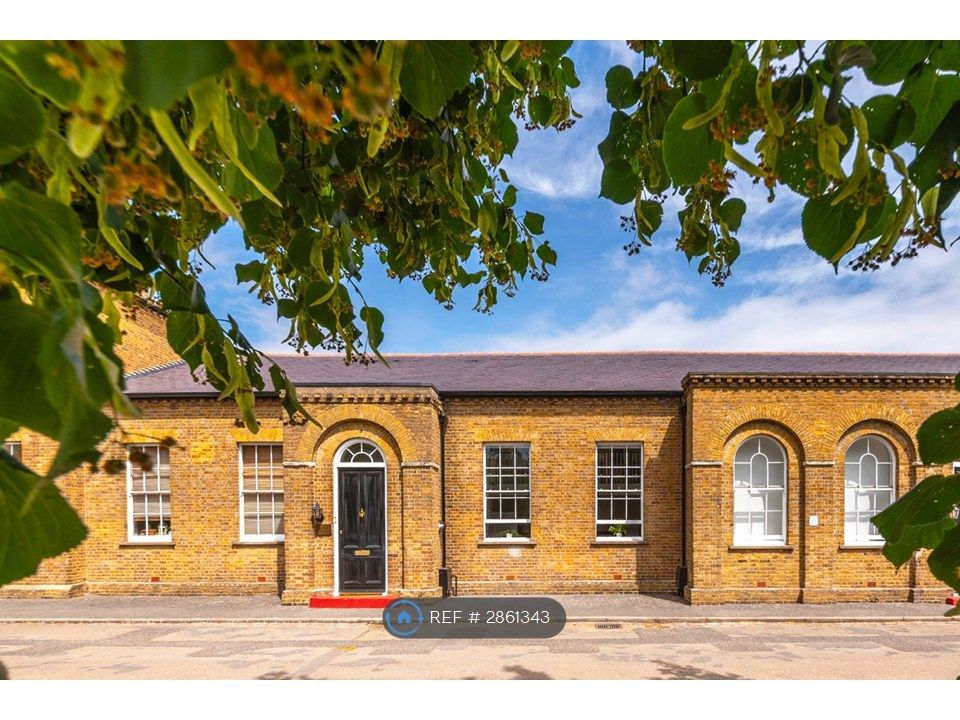 Property photo 1 of 31