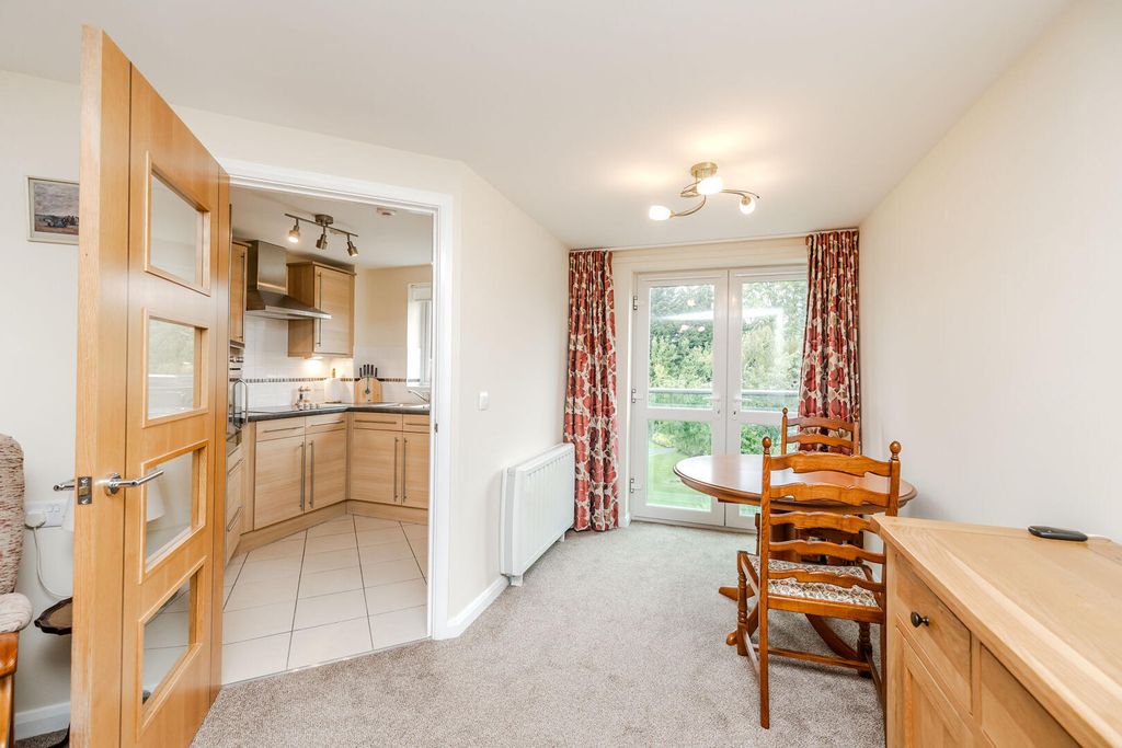 Property photo 2 of 9 Dining Room