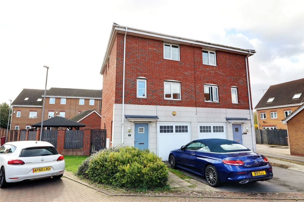 Property photo 1 of 18 Picture No. 01