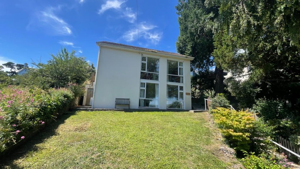 Property photo 3 of 18 Bdb46E78-3Eea-4Dbf-A641-01Ddd1A9F60C.Jpeg