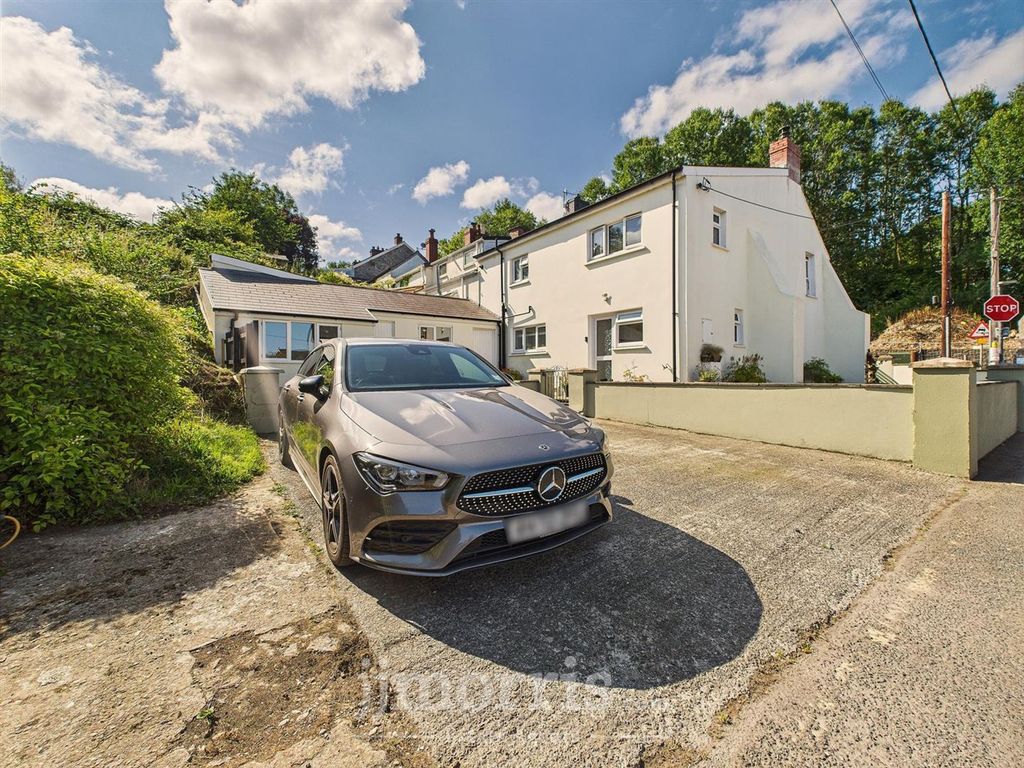 Property photo 2 of 28 Cam05297G0-Pr0081-Still031.Jpg