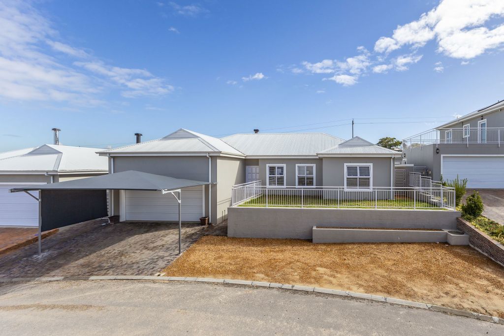 Property photo 3 of 31 1Bc1738376