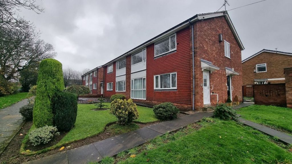 Property photo 1 of 2