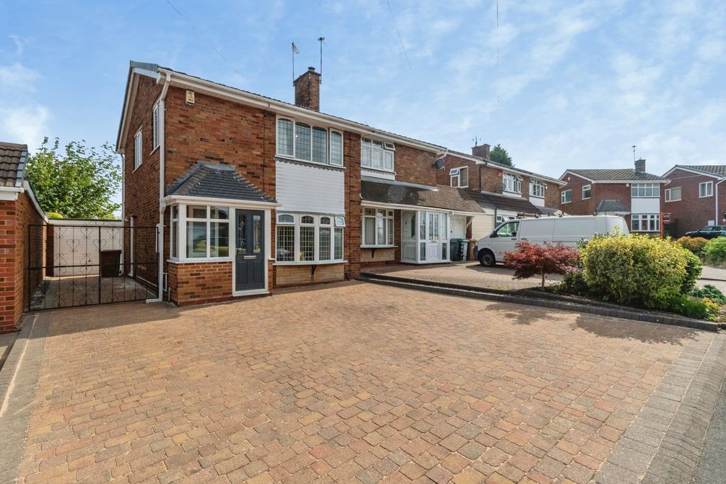 Property photo 1 of 20 Pbox-Img.Jpg