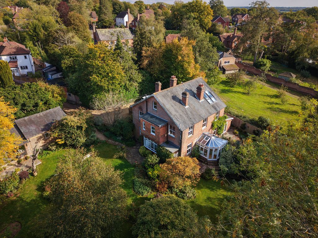 Property photo 1 of 21