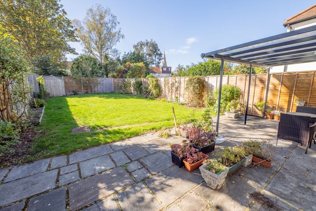 Property photo 3 of 34 Picture No. 36