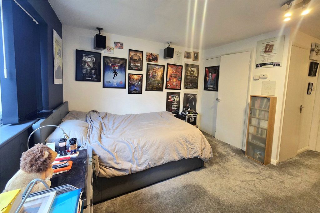 Property photo 2 of 11 Picture No. 01