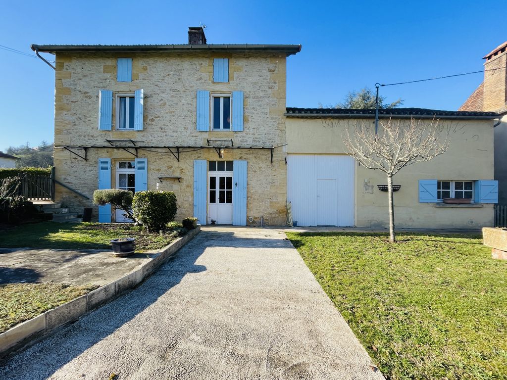 Property photo 1 of 8