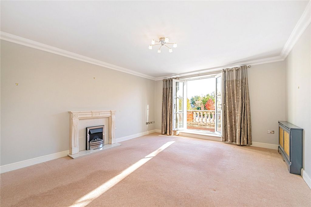 Property photo 2 of 14 Picture No. 04