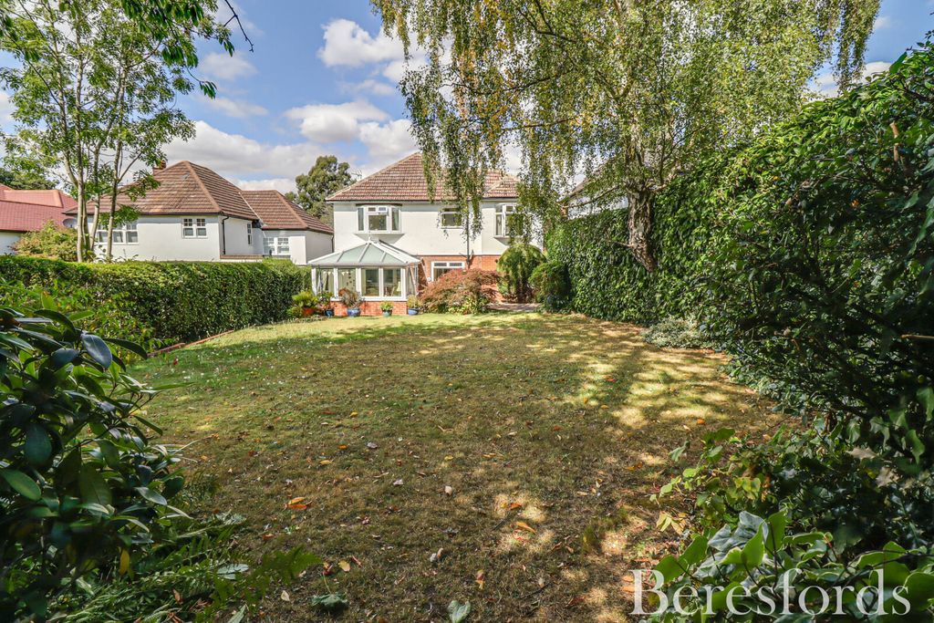 Property photo 2 of 25 Picture No. 22