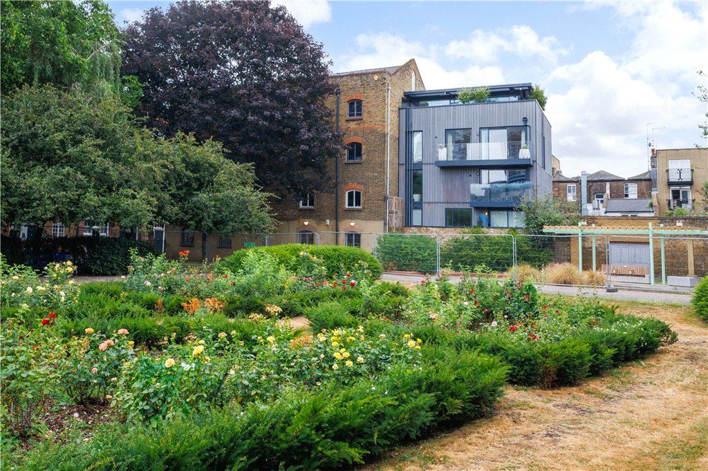Property photo 2 of 18 Picture No. 57