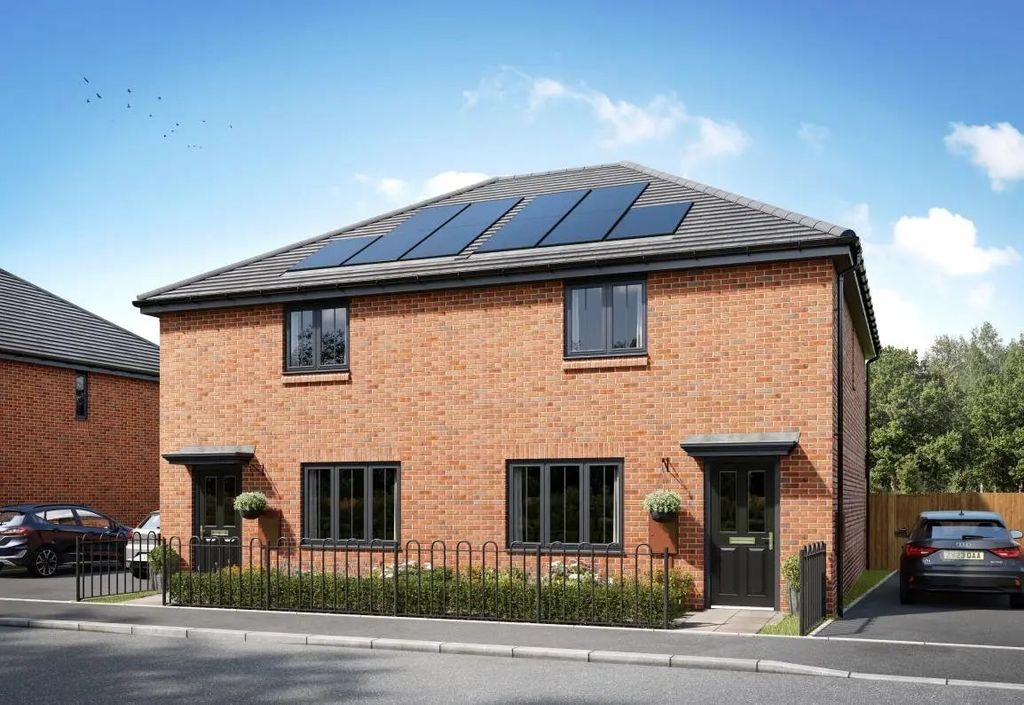 Property photo 1 of 9 Lockton