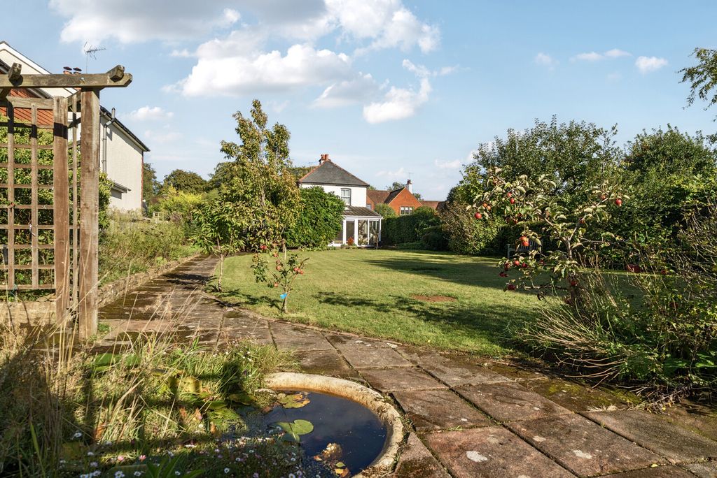Property photo 3 of 21 1349785-13-68c2Fb...