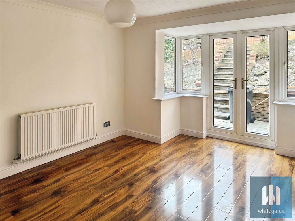 Property photo 3 of 13 Picture No. 06