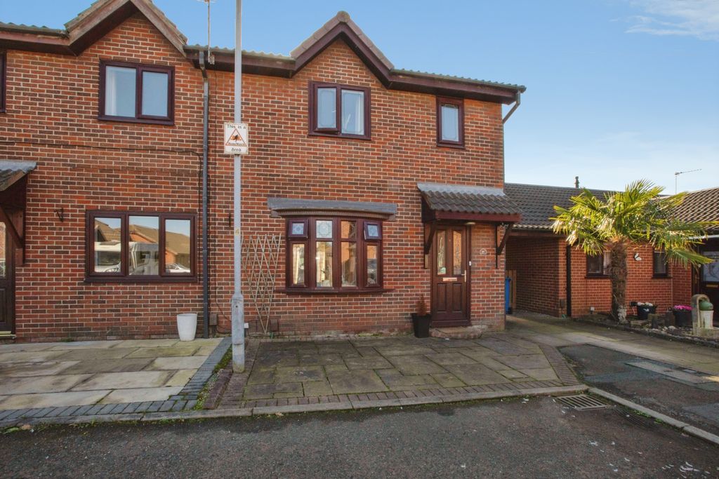 Property photo 1 of 15