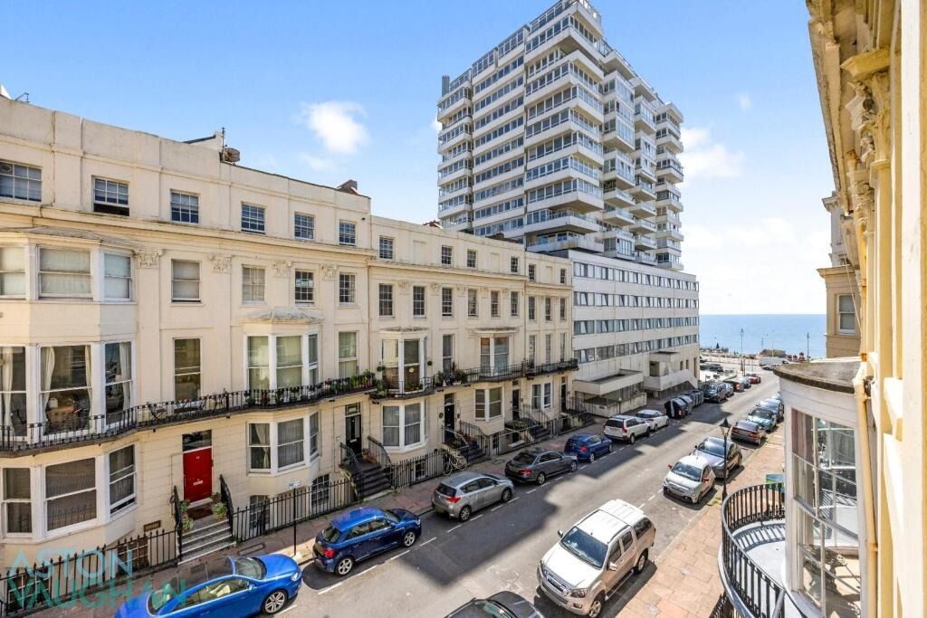 Property photo 2 of 17 4543432