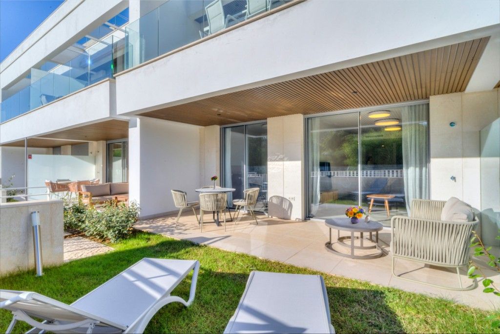 Property photo 3 of 20 Terrace 2