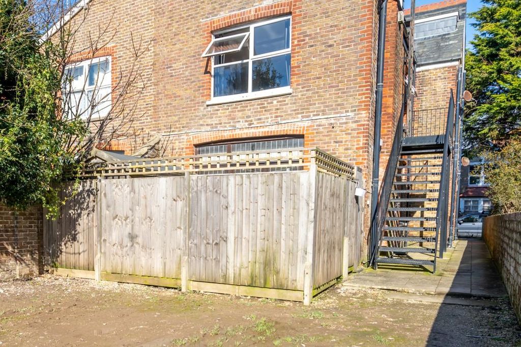 Property photo 1 of 10 Front.Jpg