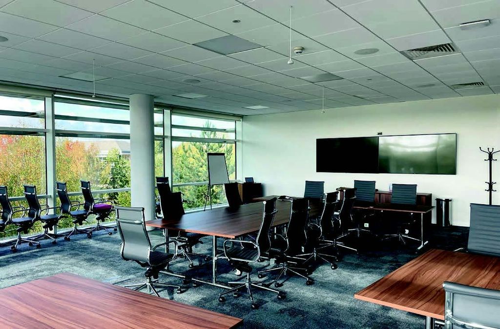 Property photo 3 of 5 Office