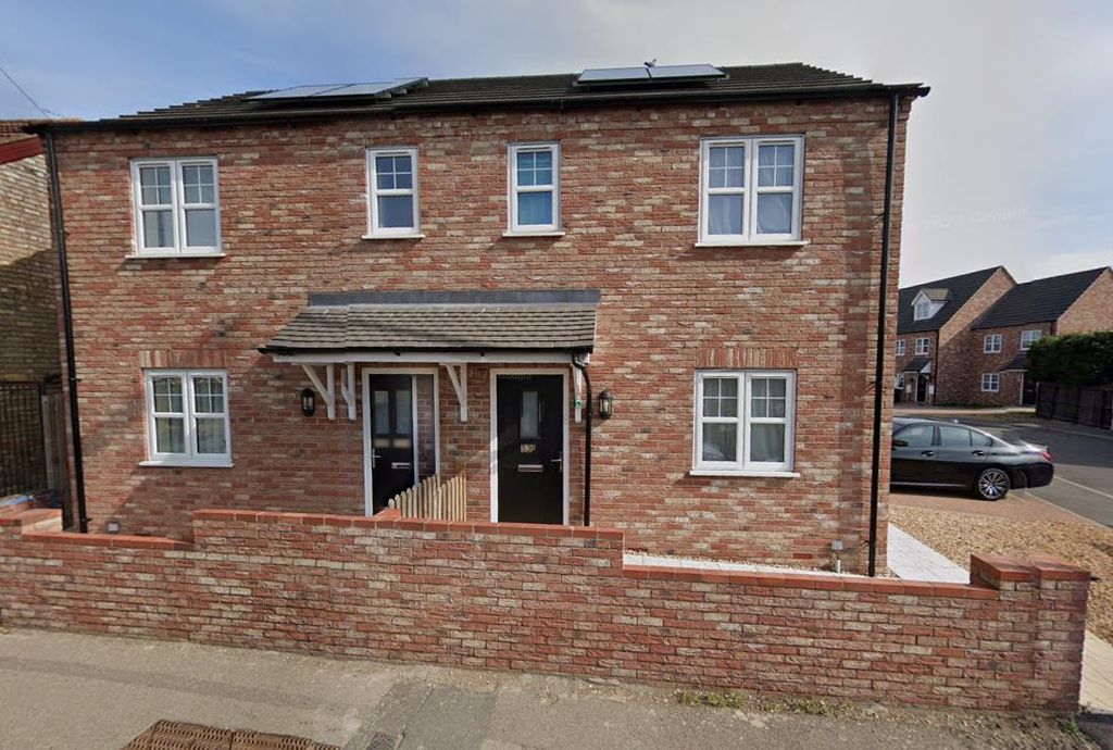 Property photo 1 of 1 Front