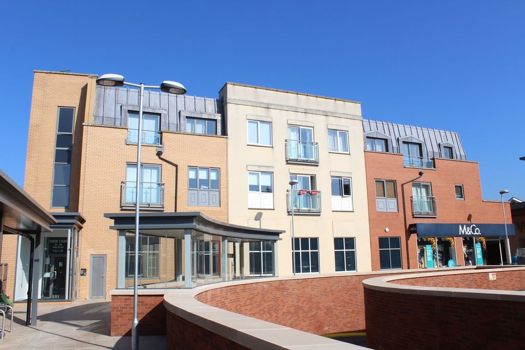 Property photo 1 of 5 Front