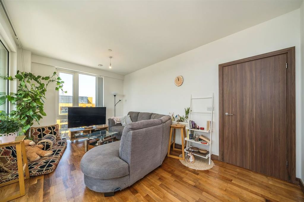 Property photo 3 of 7