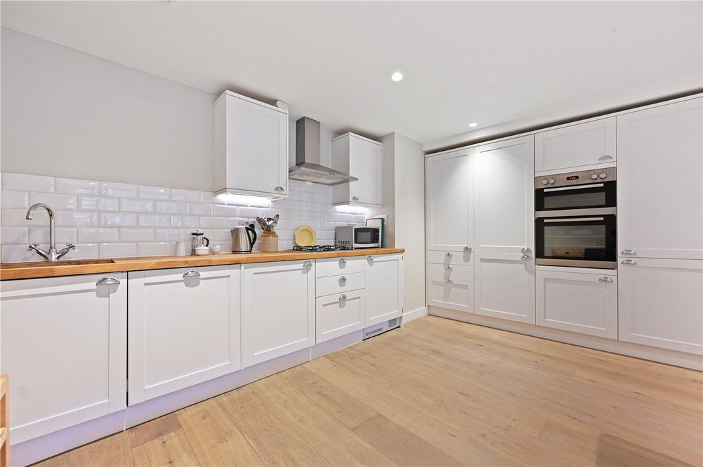 Property photo 3 of 13 Picture No. 59