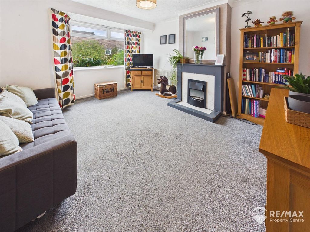 Property photo 3 of 23 Cam02842G0-Pr0429-Still003.Jpg