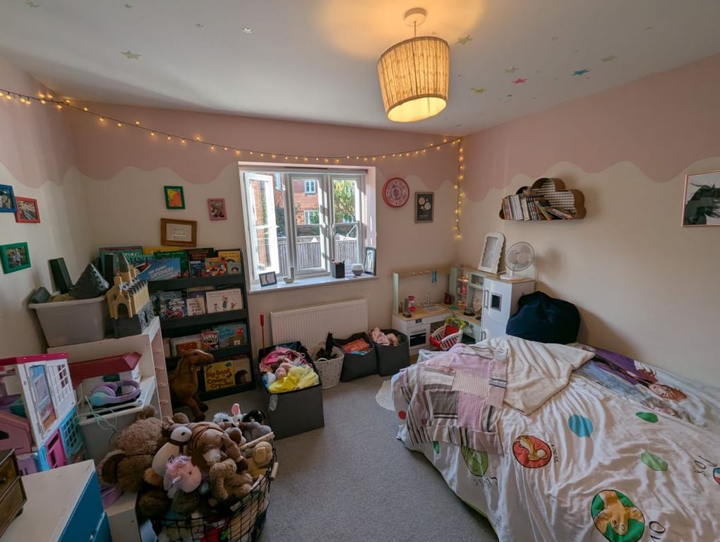 Property photo 2 of 10