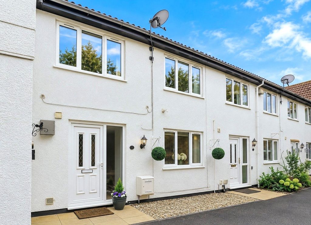 Property photo 1 of 17 Picture No. 22
