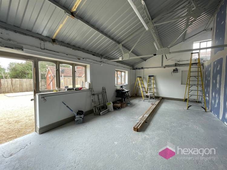 Property photo 2 of 4