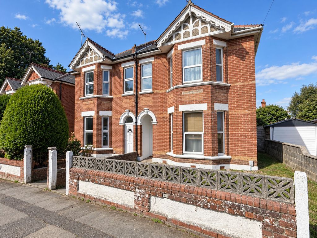 Property photo 1 of 14