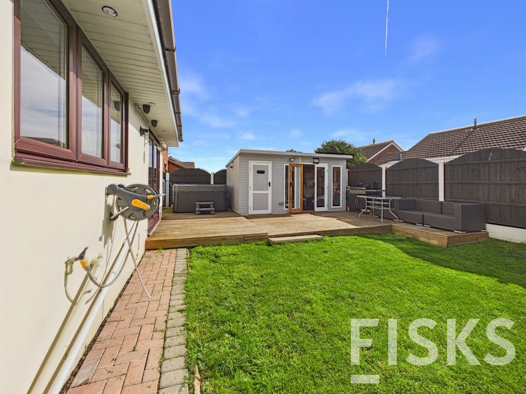 Property photo 3 of 26