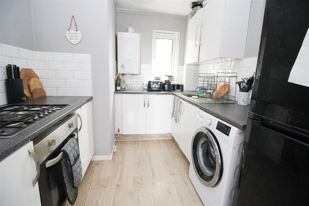 Property photo 2 of 7 Img_2429.Jpg