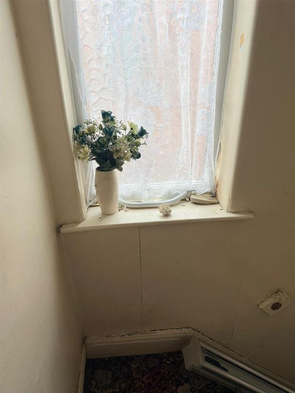 Property photo 2 of 16 02c62B25-58B2-4626-89Fe-B30Bca1B4c8c.Jpg