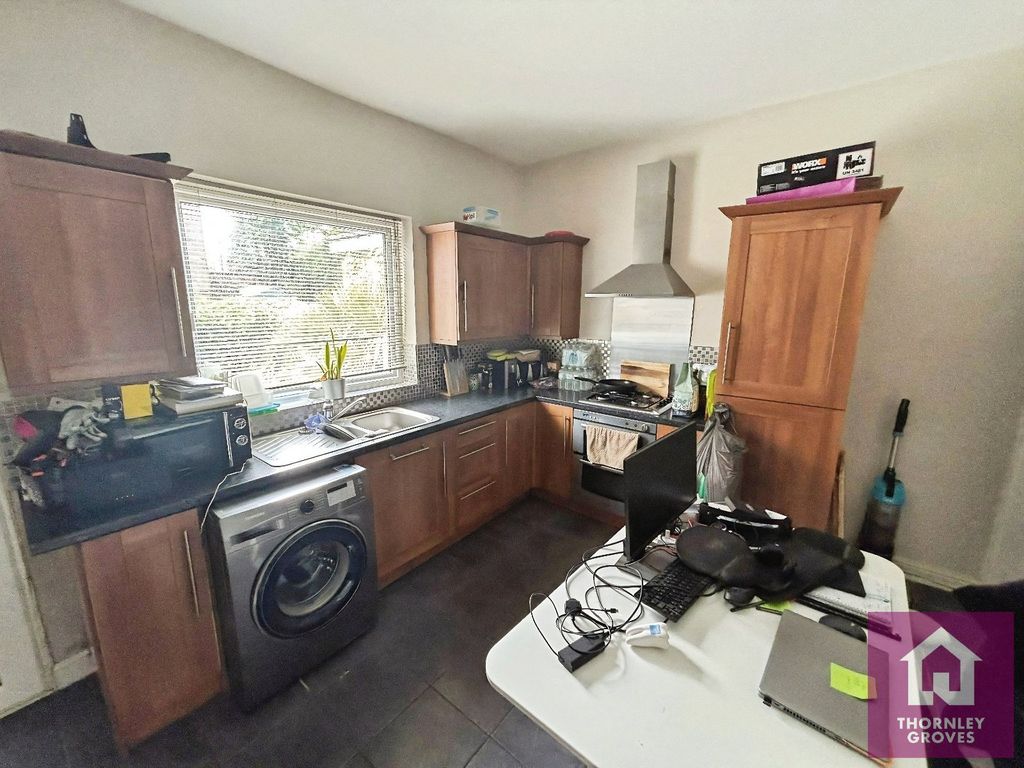 Property photo 3 of 8 Picture No. 06