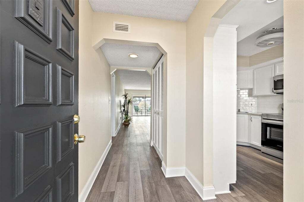 Property photo 2 of 20 <Alttext/>