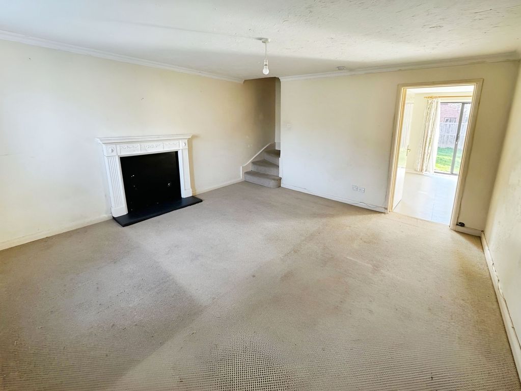 Property photo 3 of 8