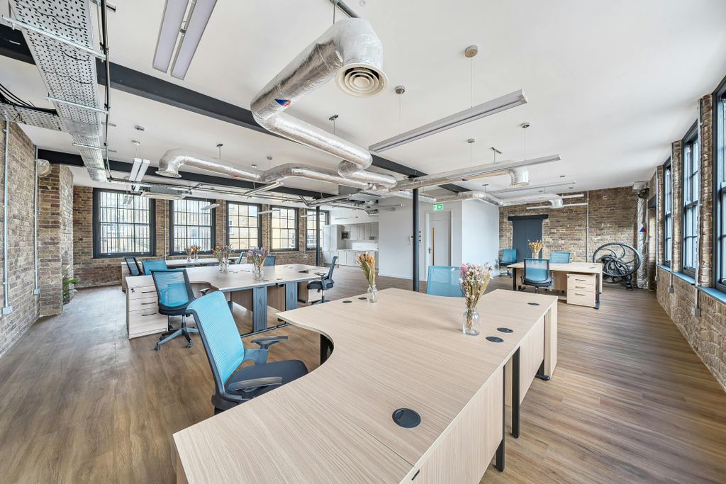 Property photo 1 of 9 1410173-5-6989Bd0d1Aa55.Jpg