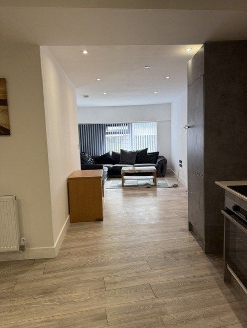 Property photo 2 of 7 Gallery