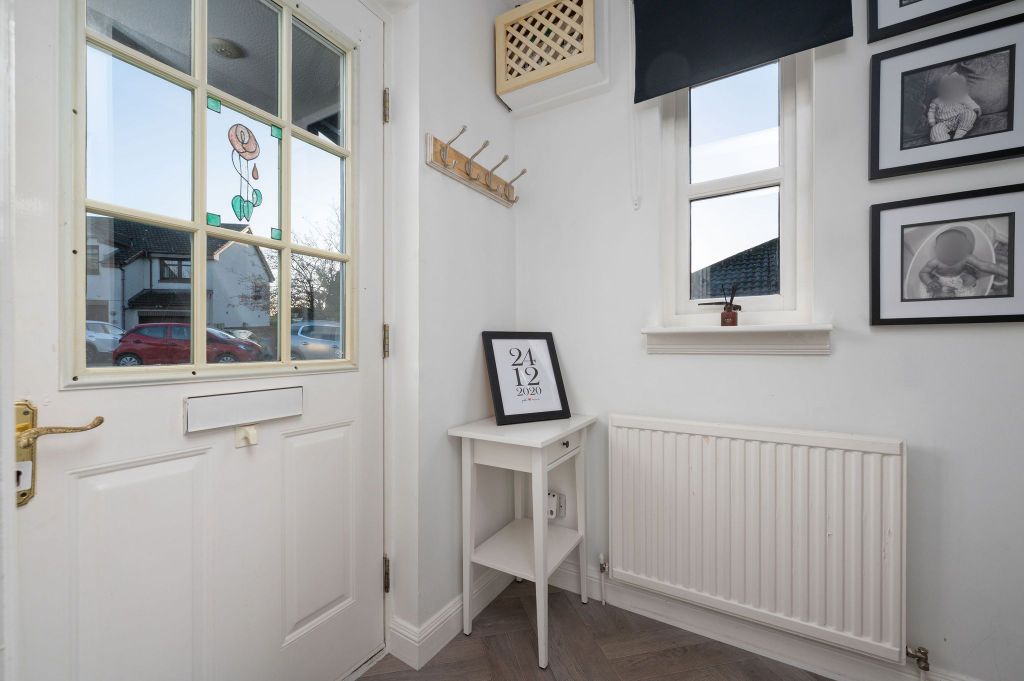 Property photo 3 of 26