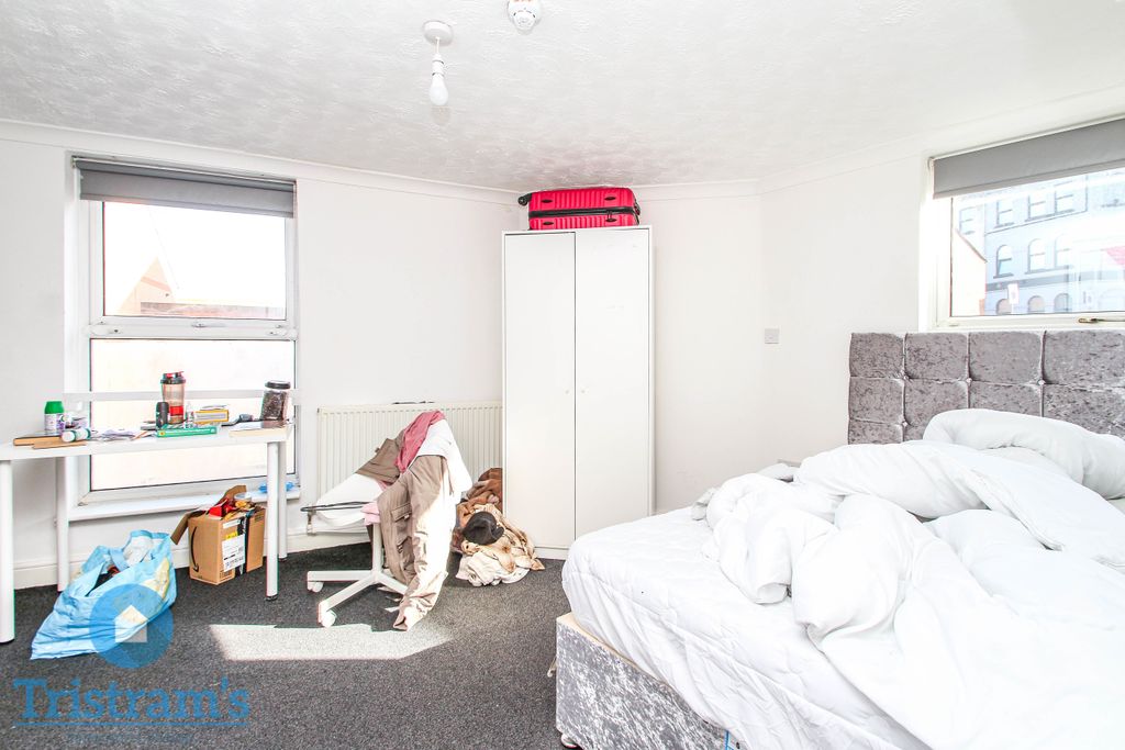 Property photo 1 of 6 Img_2448