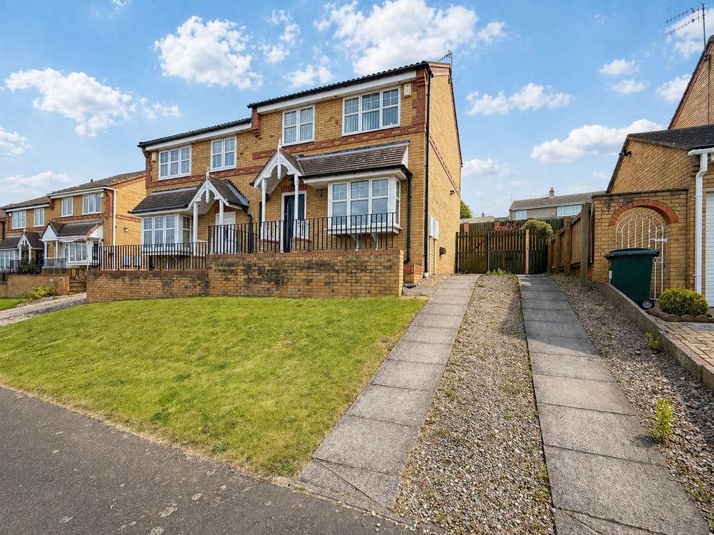 Property photo 1 of 13 External