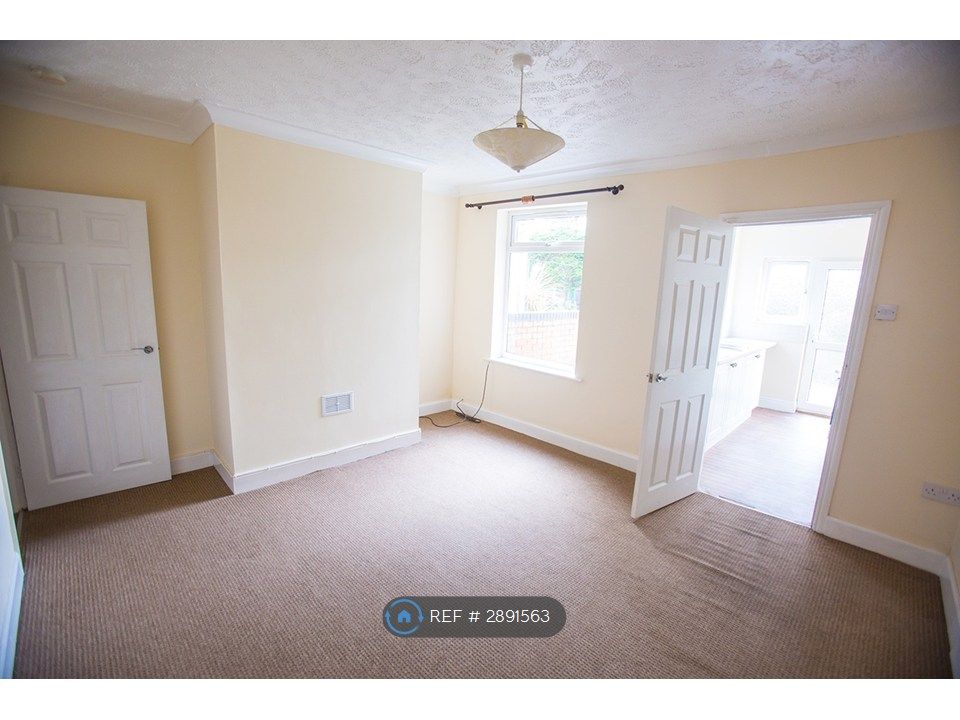 Property photo 3 of 8 Dining / 2nd Reception Room