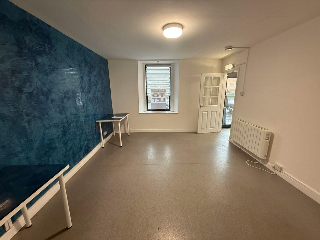 Property photo 2 of 12 Image 10